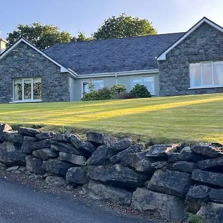 Guest house Riocht Fodla 2 *